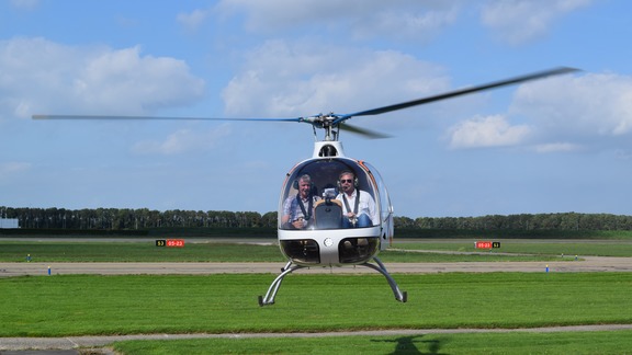 Helicopter flying lesson Lelystad