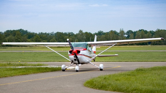 Cessna vliegles Teuge