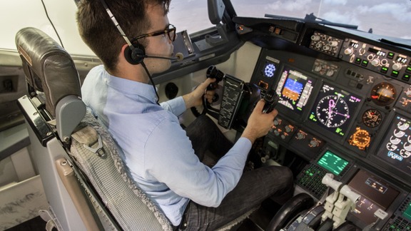 Boeing 737-800 static training Schiphol