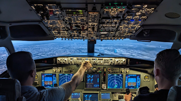 Boeing 737-800 static training Schiphol