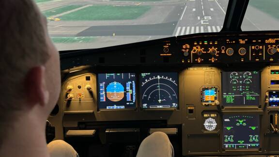 Airbus A320 simulator Schiphol
